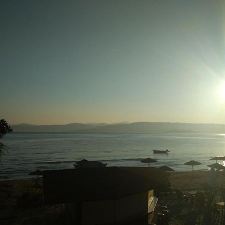 Akti Panela Beach Hotel Kávos Dış mekan fotoğraf