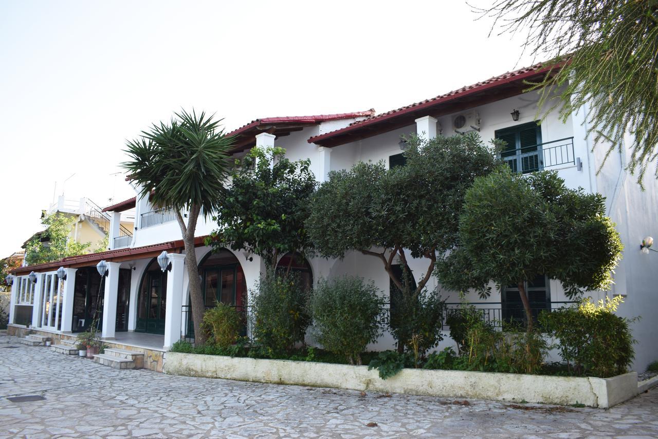 Akti Panela Beach Hotel Kávos Dış mekan fotoğraf