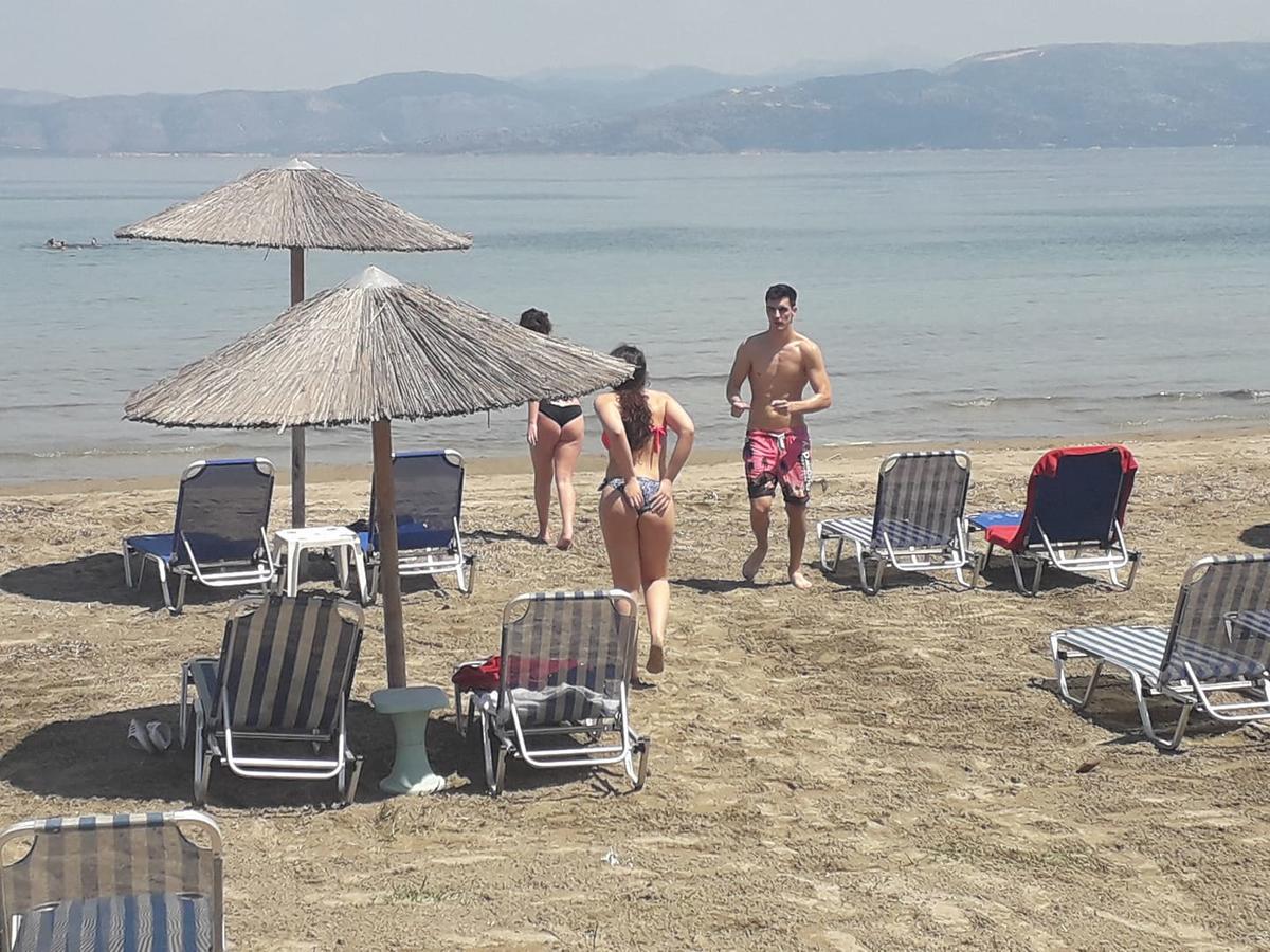Akti Panela Beach Hotel Kávos Dış mekan fotoğraf