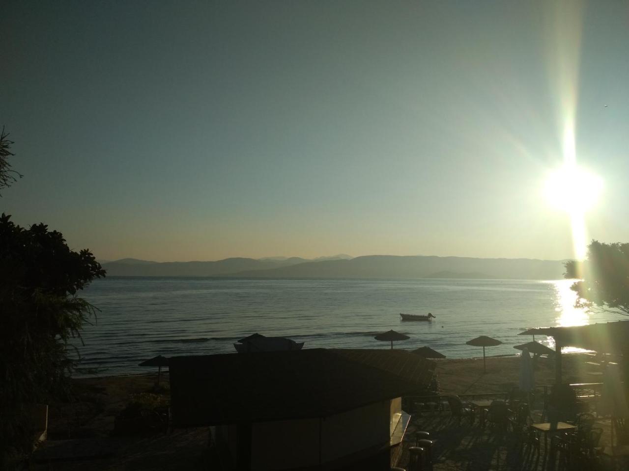 Akti Panela Beach Hotel Kávos Dış mekan fotoğraf