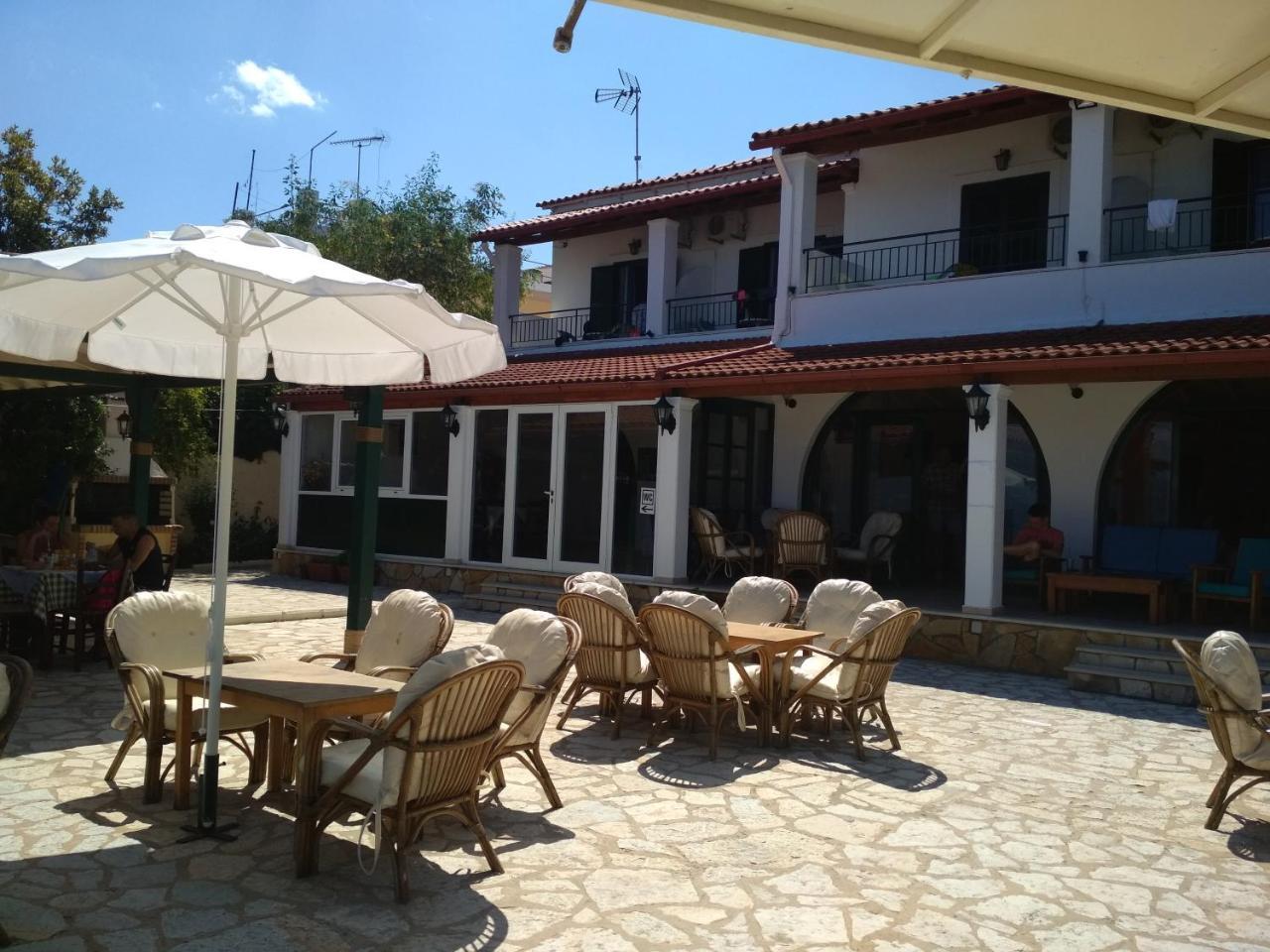 Akti Panela Beach Hotel Kávos Dış mekan fotoğraf