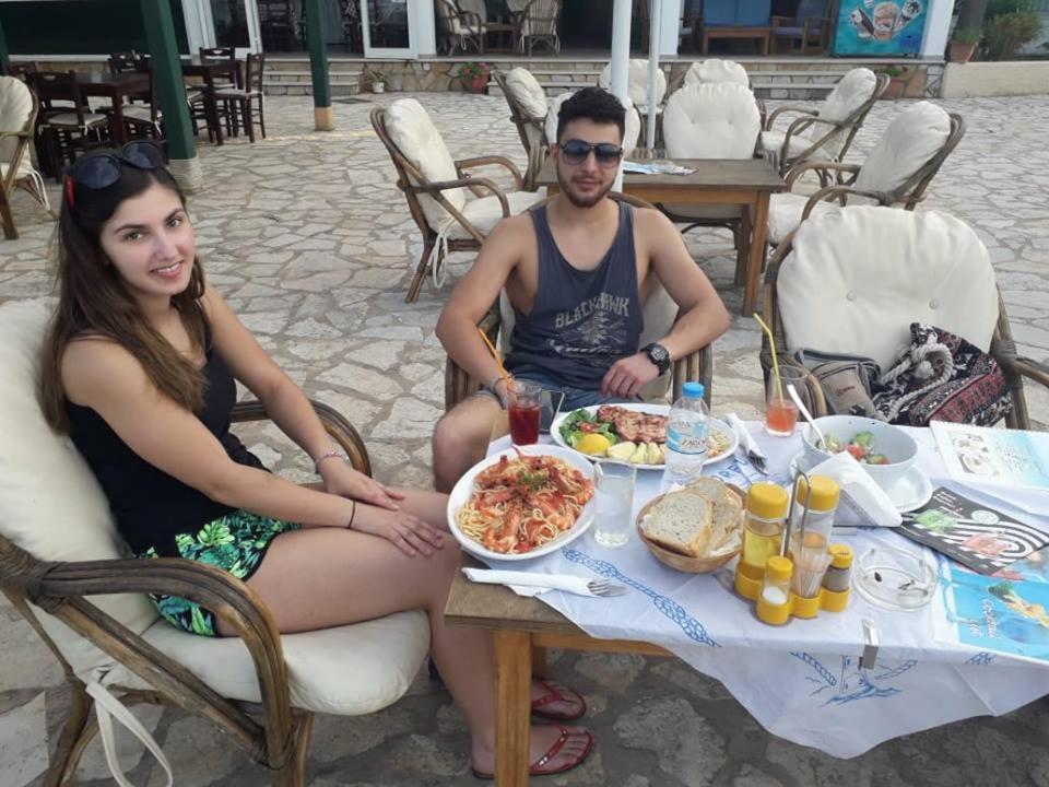 Akti Panela Beach Hotel Kávos Dış mekan fotoğraf